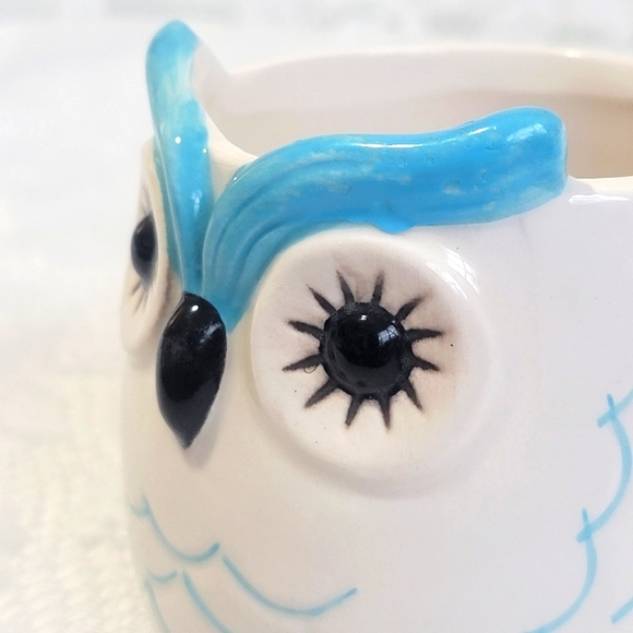 Mini Ceramic Pot Premium Glazed Cute Blue Owl Face Succulent Plant Holder - Picture 16 of 16